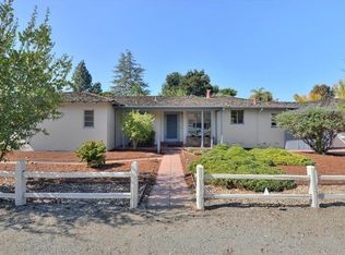 216 Sunkist Ln, Los Altos, CA 94022