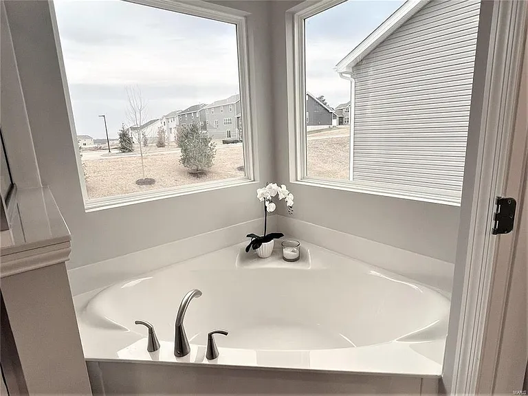 271 Lakeview Farms Dr — Photo 21