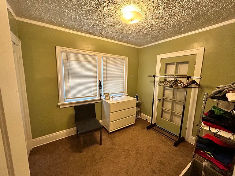 2933 E Derbyshire Rd #1 — Photo 6
