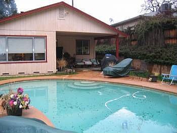 5th image of 862 Tuolumne Ave