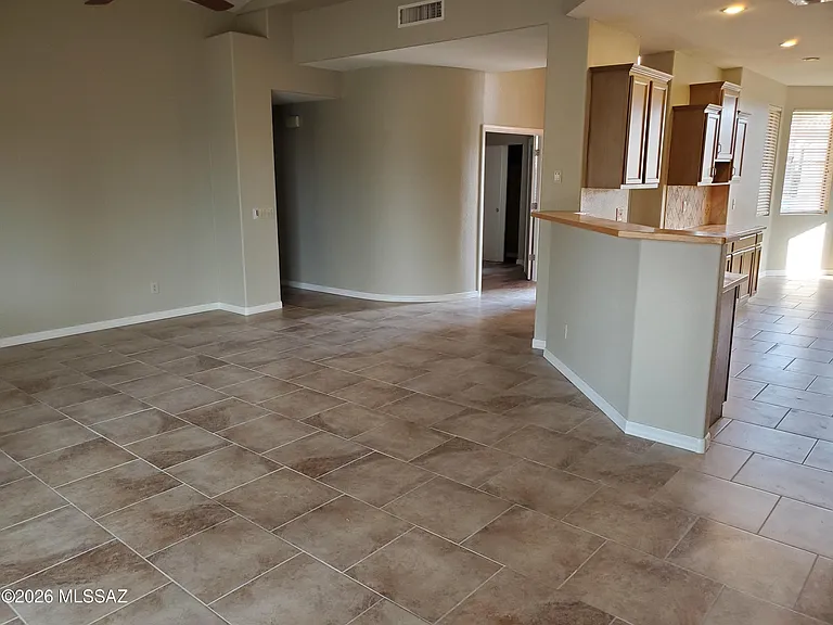 10254 E Calle Cadiz — Photo 10