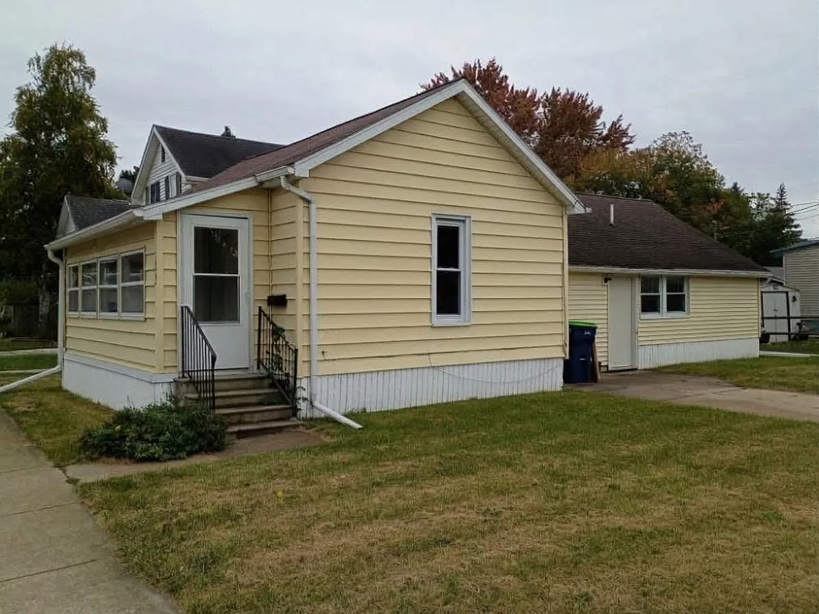 1402 Webster Street - 1 — Photo 1