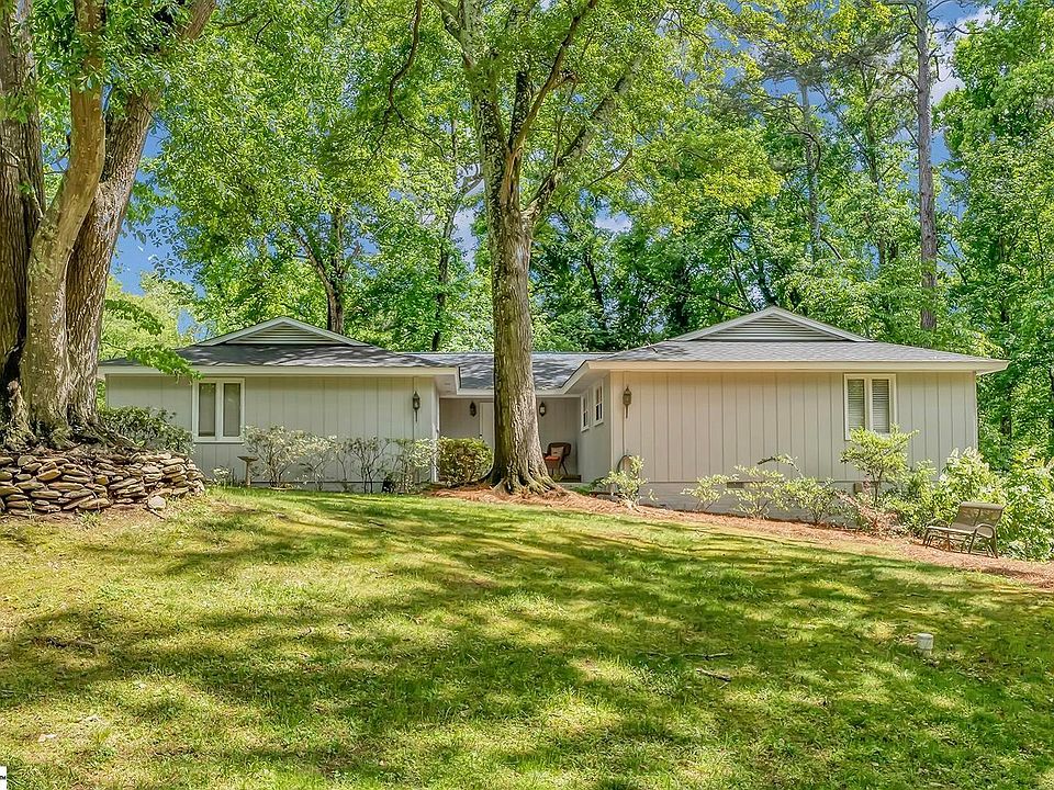 1st image of 22 Aldridge Dr