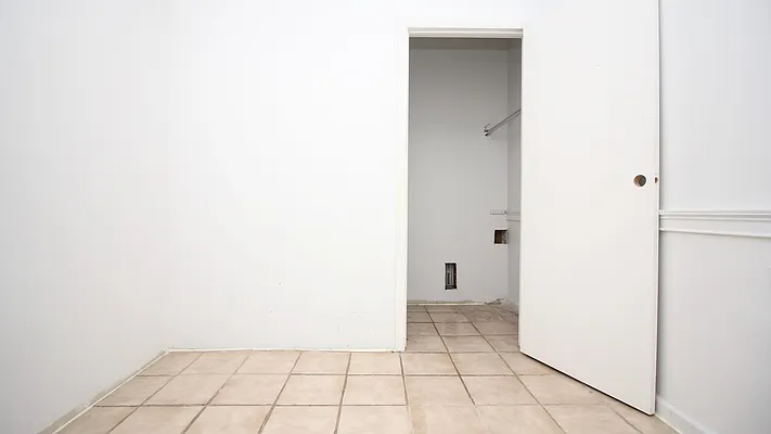 Rented by Nooklyn NYC LLC | media 20