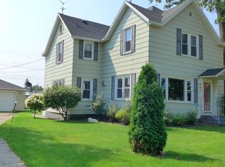 28 W Humbird St, Rice Lake, WI 54868