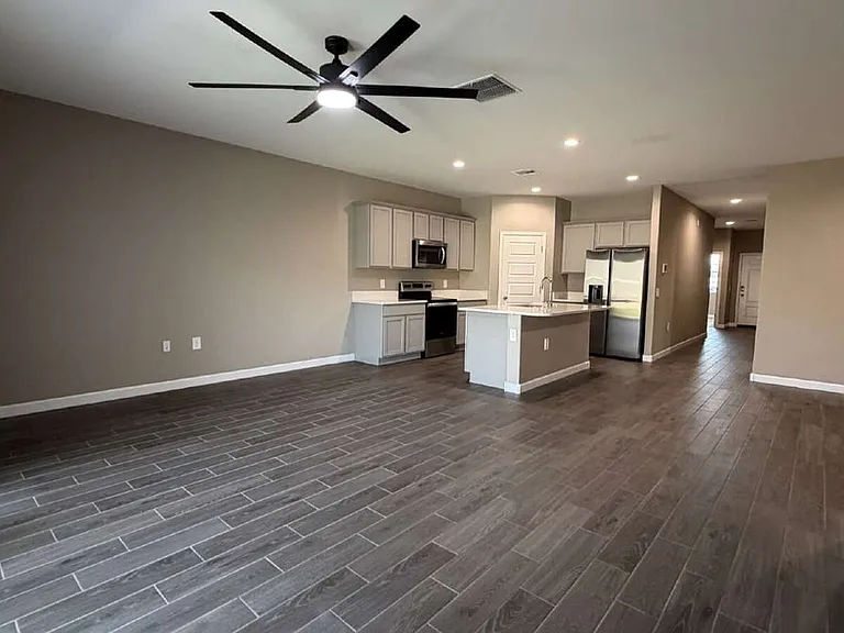 24240 W Verlea Dr — Photo 14