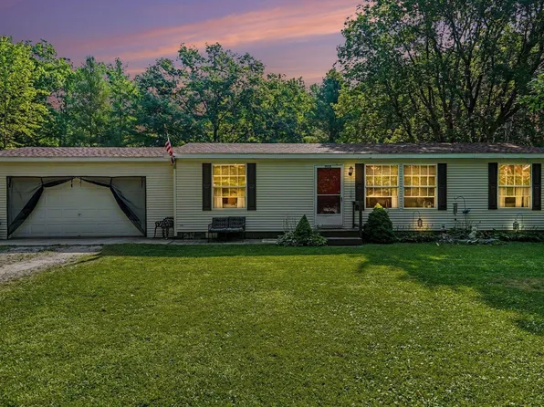 1126 Schemp Rd, Lupton, MI 48635