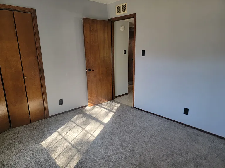 717 Fennel Ct SE — Photo 16