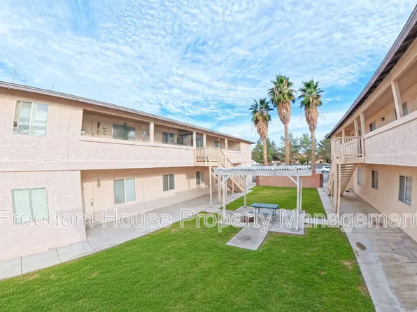 1444 Star Rd Unit 2, Pahrump, NV 89048