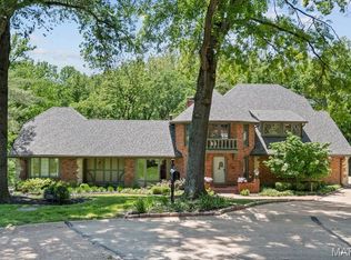 13596 Kings Glen Dr, Saint Louis, MO
