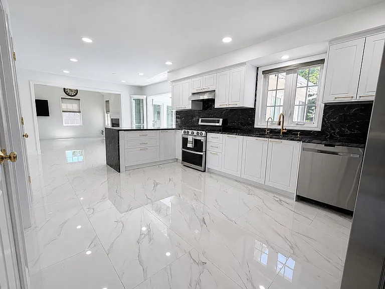 10 Clement Rd — Photo 4