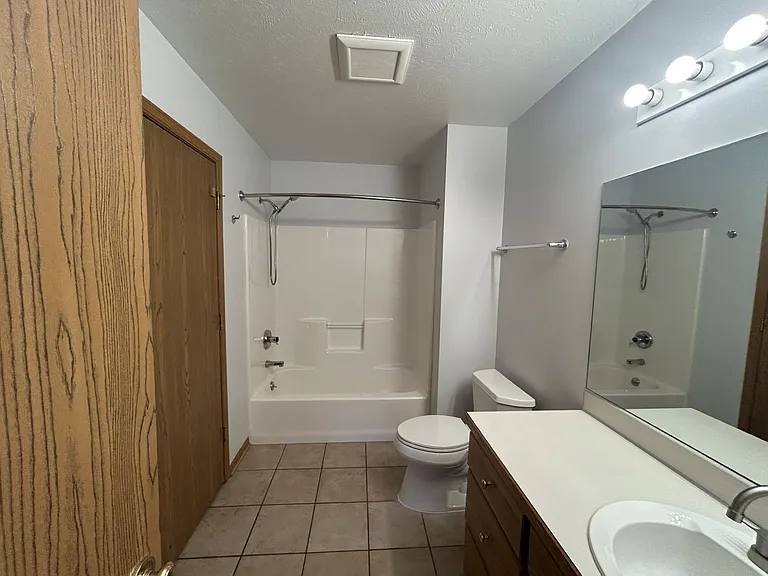 11902 Seven Pine Dr — Photo 13