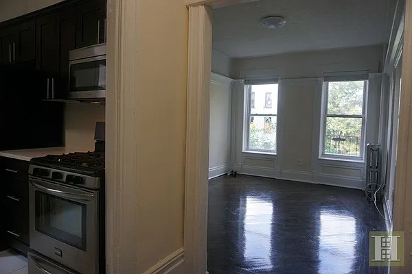 Rented by Halstead Real Estate | media 6