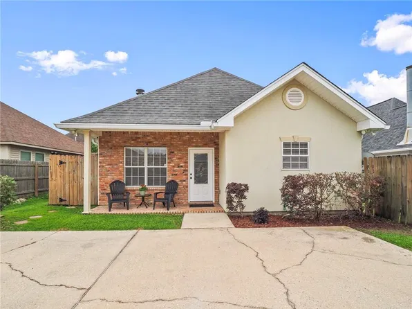 78 Hollycrest Blvd, Covington, LA 70433