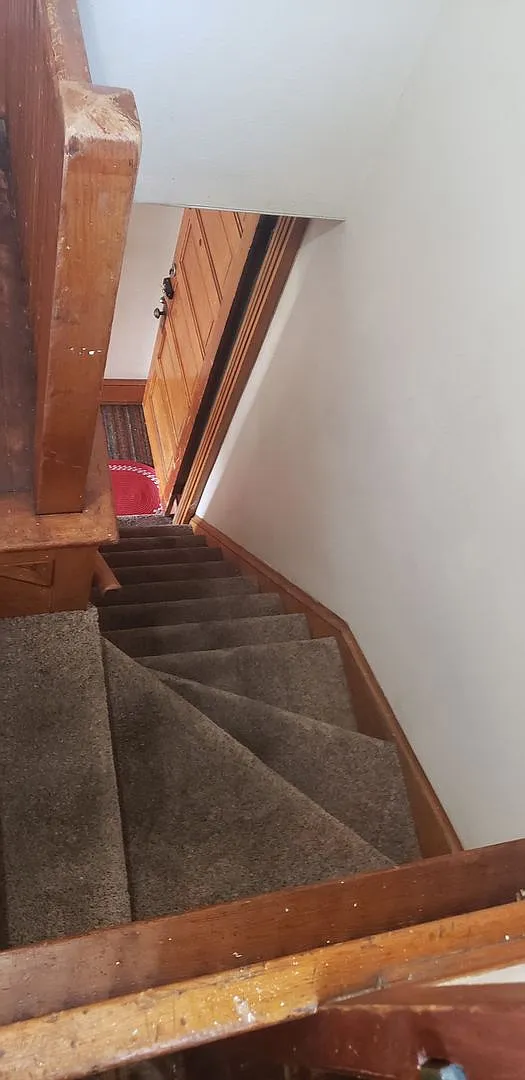 118 East Monument Street — Photo 2