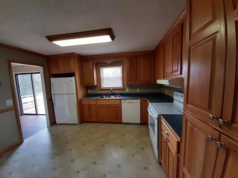 15 Hickory Ln — Photo 8
