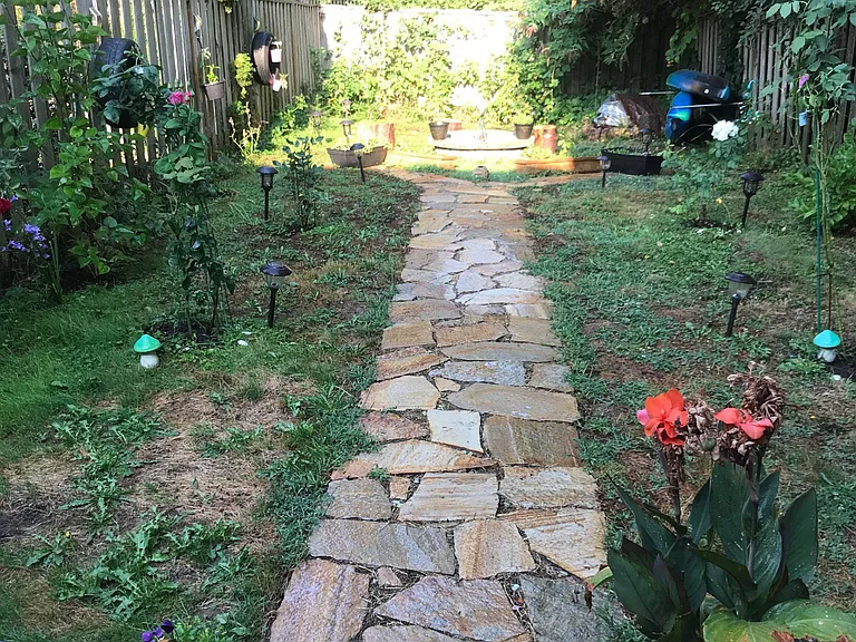 NW Arroyo Pl — Photo 8