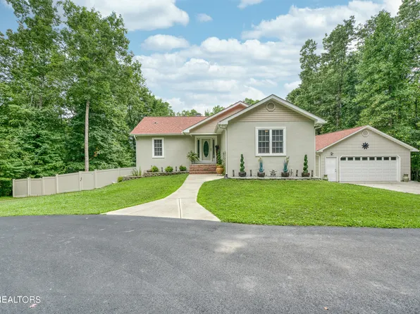 1130 W Laurel Way, Monterey, TN 38574