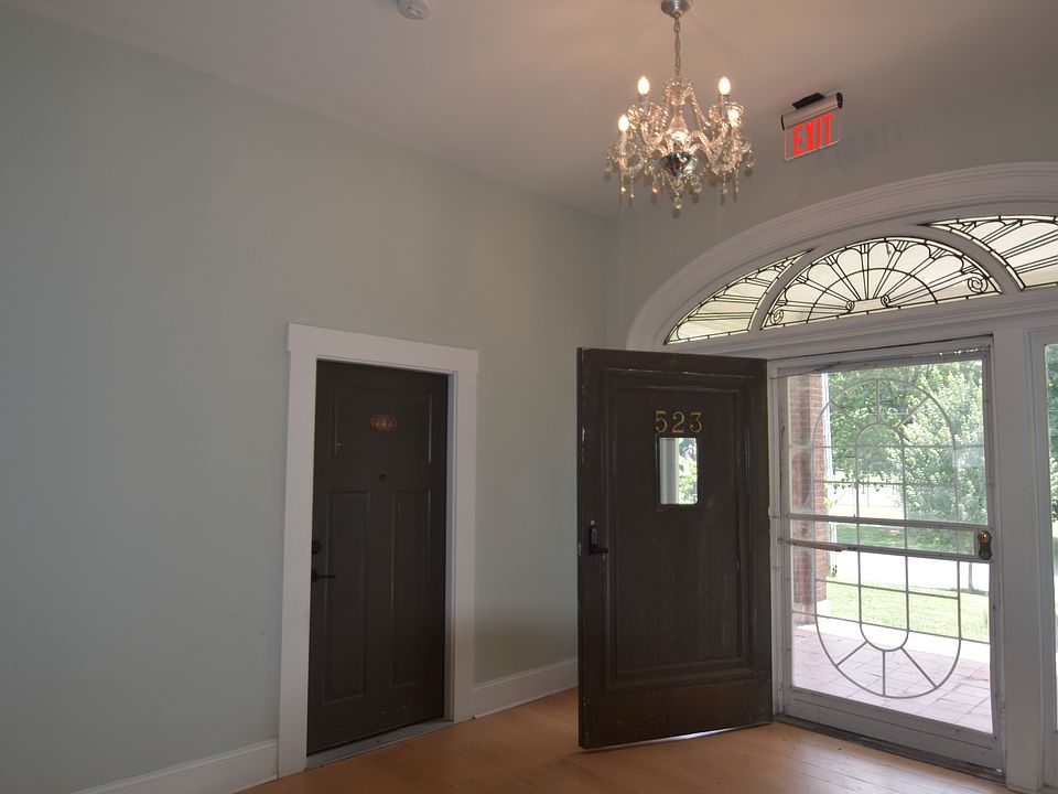 Beautiful entry