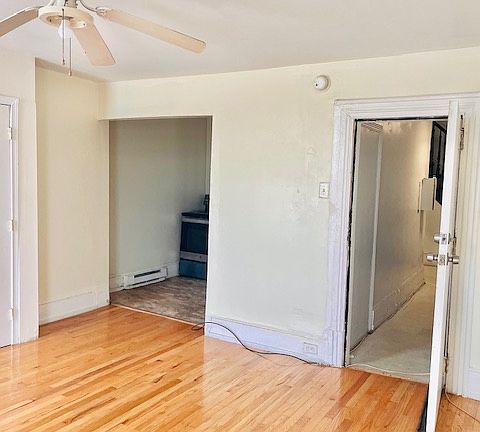 4th image of 1904 Cecil B Moore Ave #1