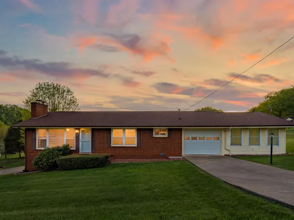 362 Misty Morning Cir, Gate City, VA 24251