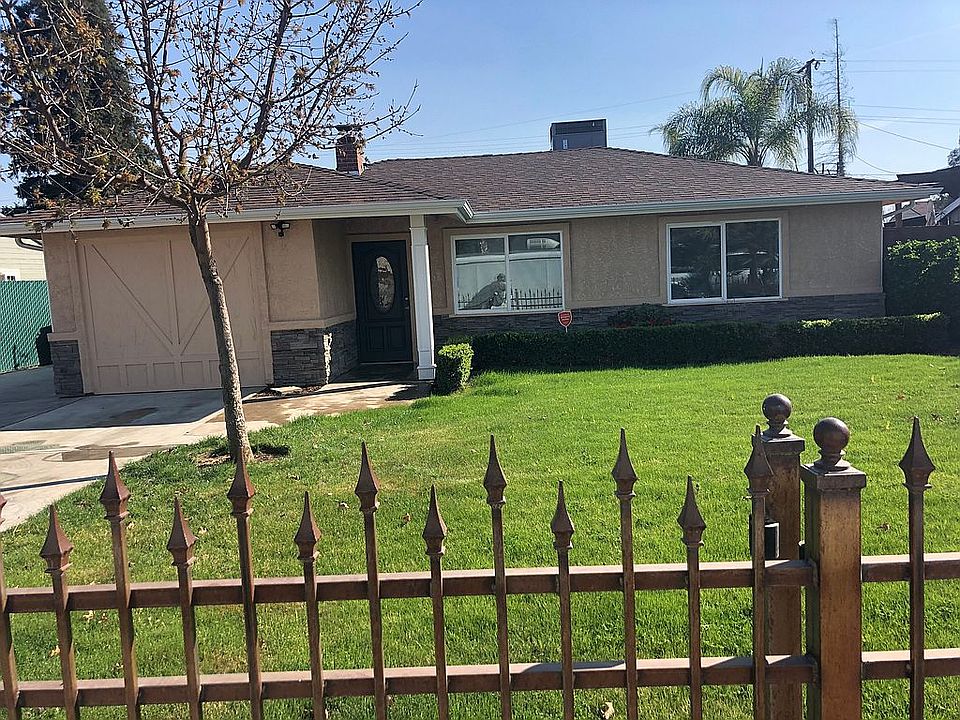 1st image of 1424 E Sussex Way