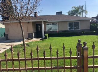 1424 E Sussex Way, Fresno, CA