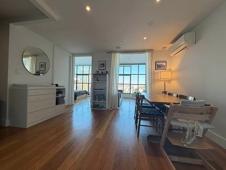 1040 Dean St #212A — Photo 7