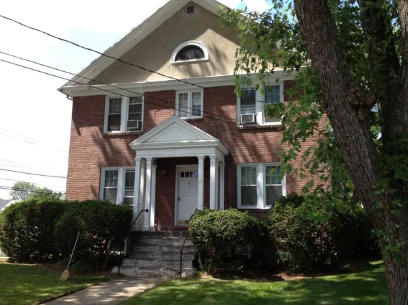 33 Forest Ave APT 4, Albany, NY 12208