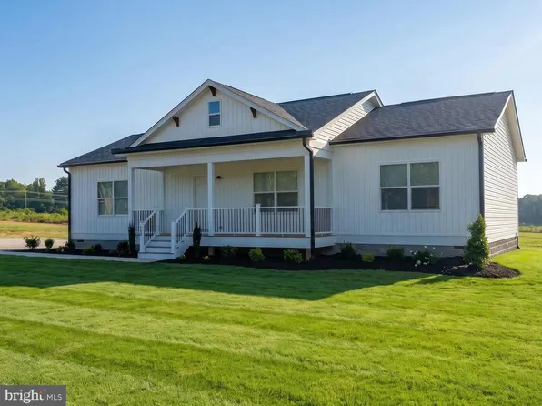 205 Moorefield Rd, Mineral, VA 23117