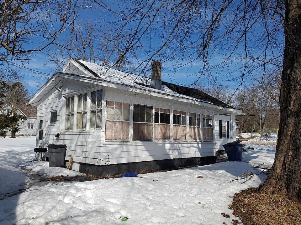 1021 4th St, Mattoon, WI 54450 Zillow