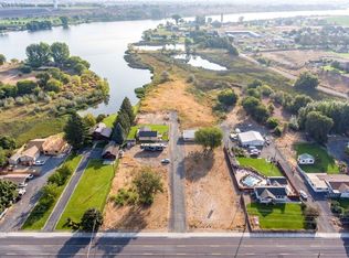 3309-3327 Valley Rd NE, Moses Lake, WA 98837