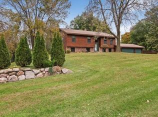 4220 Lila Ln, Prior Lake, MN 55372