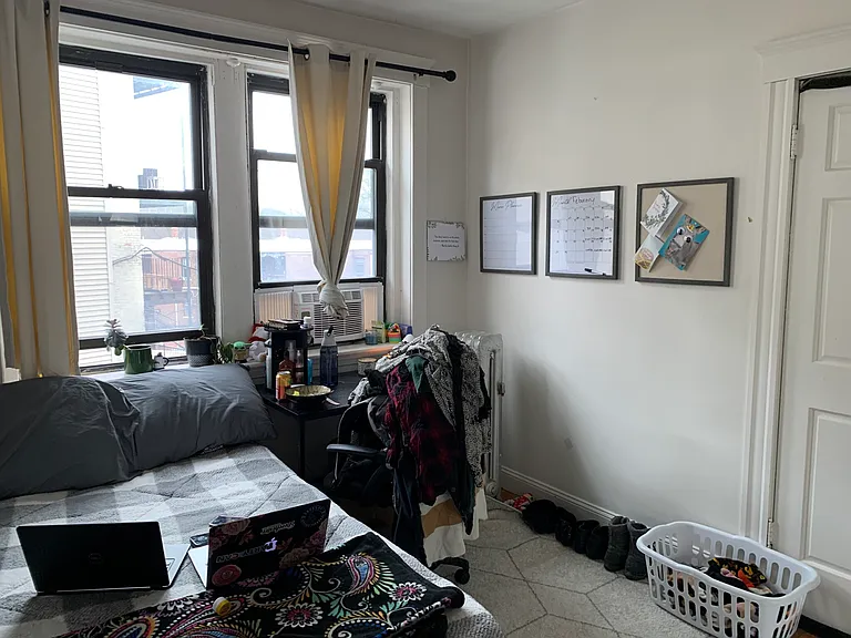 27 Egremont Rd #1 — Photo 9