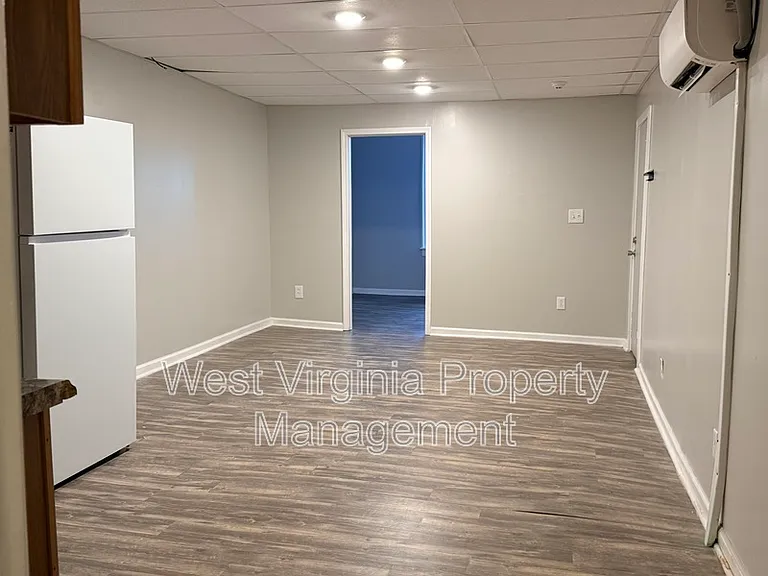 847 Mercer St #4 — Photo 5