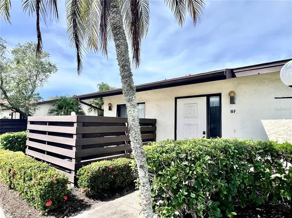 5400 34th St W APT F16, Bradenton, FL 34210