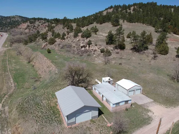 13194 Fall River Rd, Hot Springs, SD 57747