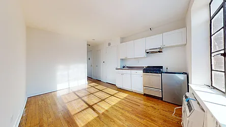 Rented by Bond New York