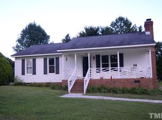 1194 Castleberry Rd, Clayton, NC 27527