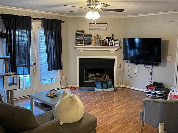 2nd image of 7115D W Friendly Ave #D