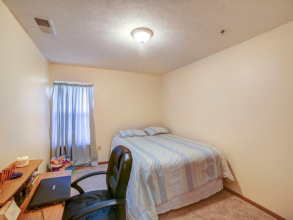 Floor plan 1 bedroom