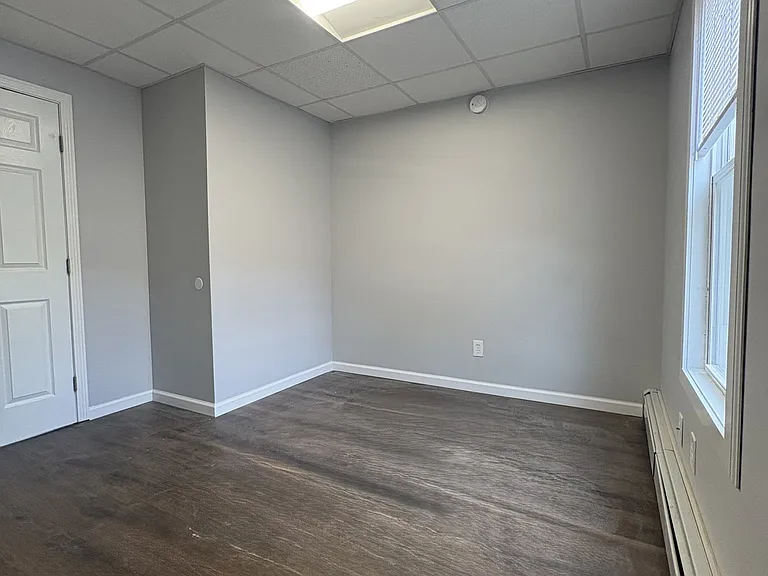 51 W Bates St #3 — Photo 11