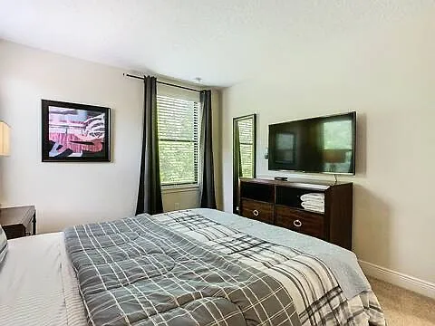 8137 Roseville Blvd — Photo 26