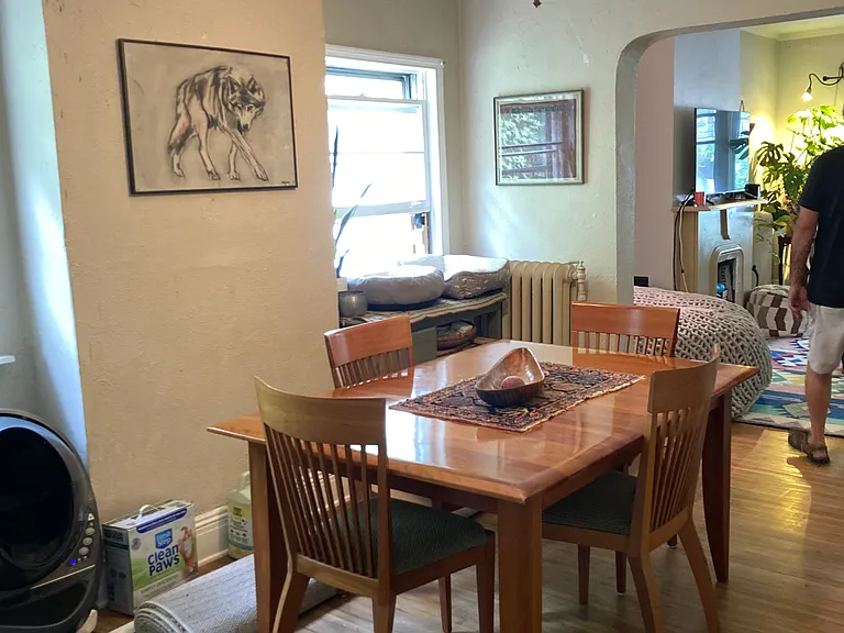 14 York St #1 — Photo 10