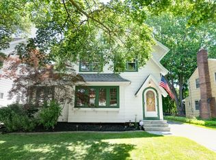 34 Chadwell Rd, Rochester, NY 14609