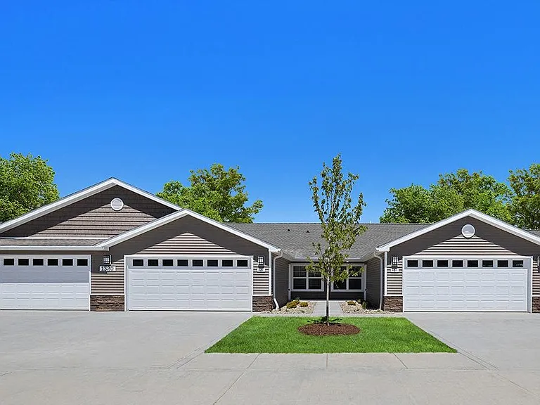 Apartments with Attached Garages