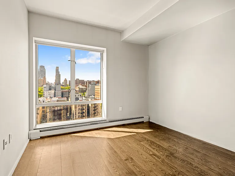 2280 Frederick Douglass Blvd #PHB — Photo 14