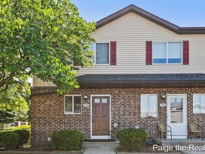 254 Carriage Ln SW, Grand Rapids, MI, 49548