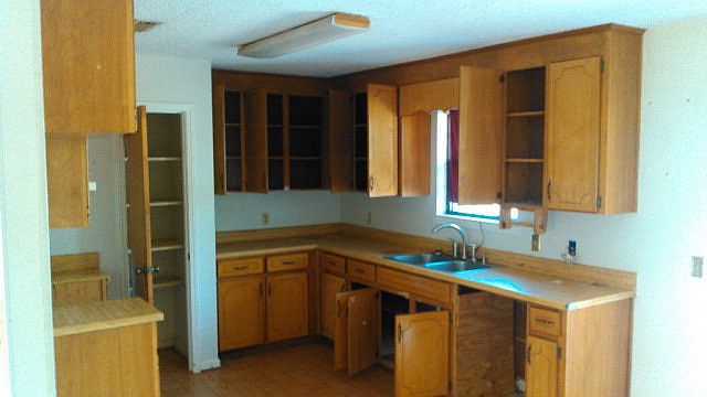 2nd image of 1504 County Road 84