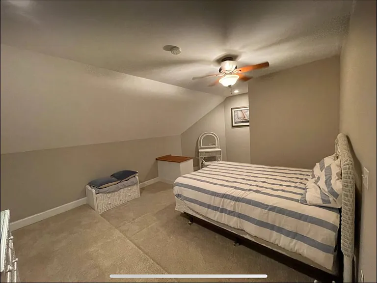 210 Brooks Dr — Photo 41